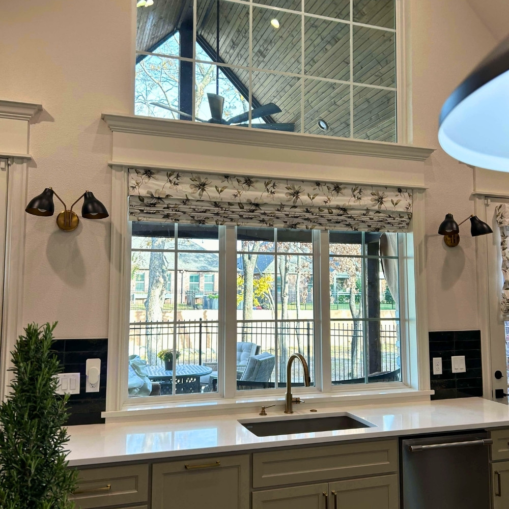 roman-shade-large-kitchen-window